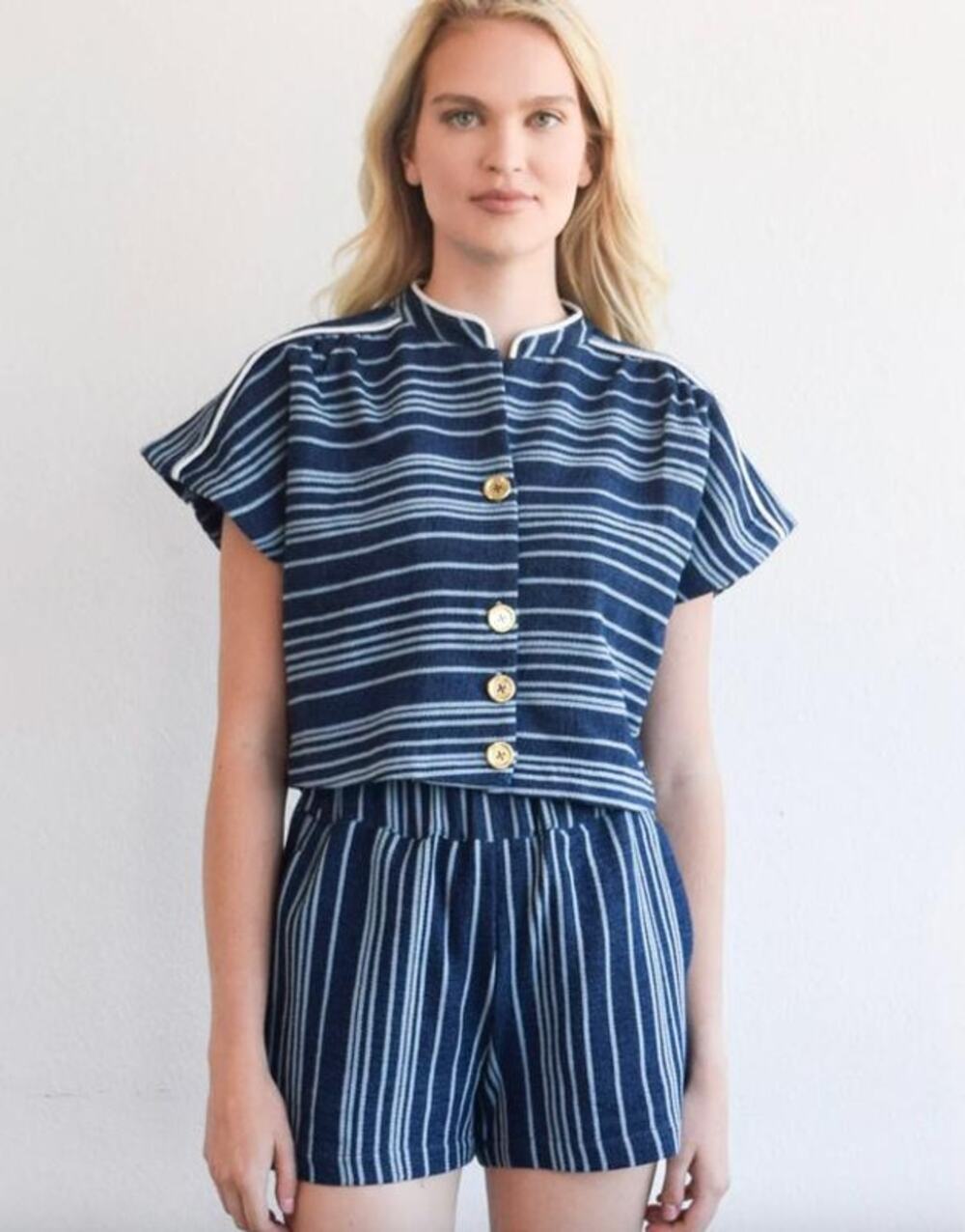 Never A Wallflower Pull On Shorts Navy Cream Stripe XS NWT Coastal Preppy Resort